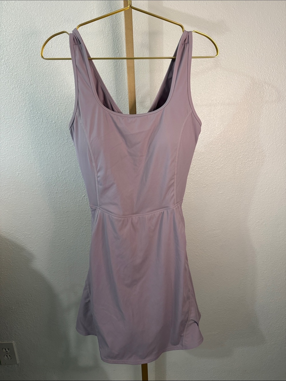 HALARA Lilac Criss cross easy peazy athletic Dress with shorts- large